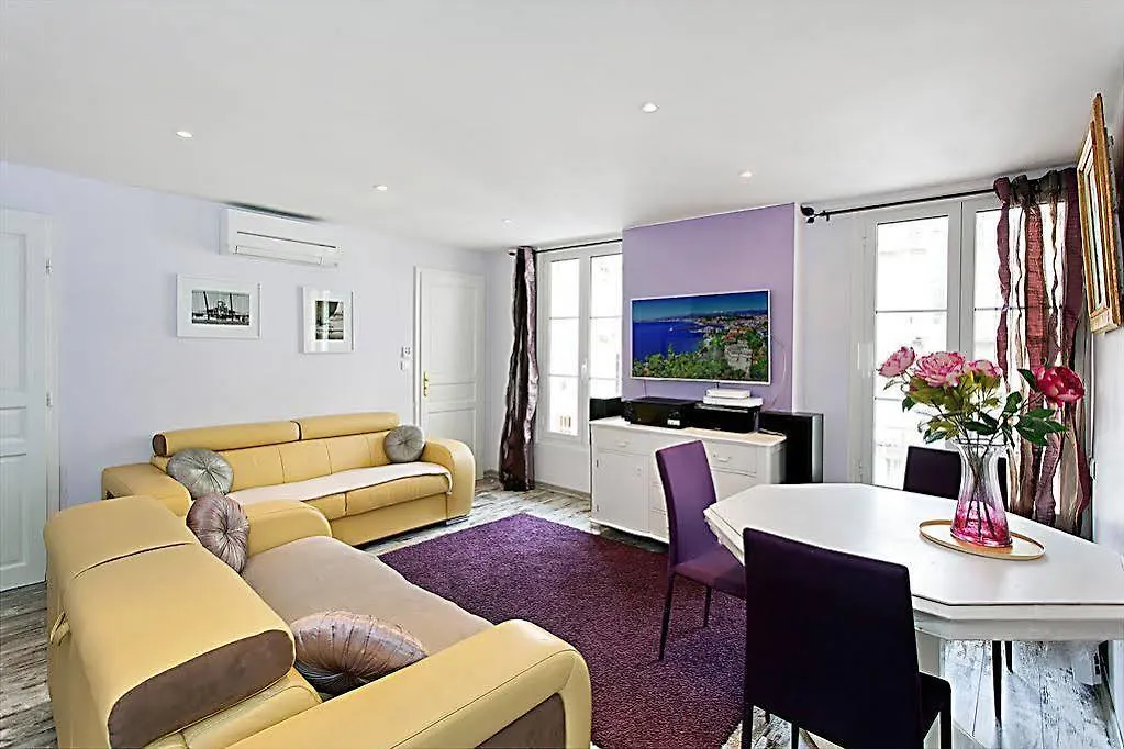 Hotel Paradis Nicea 2*,  Francja